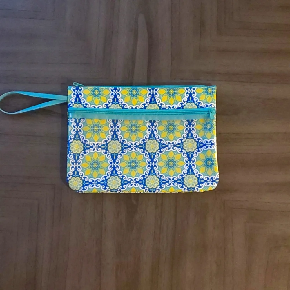 Tablet/Reader/Notebook case - Picture 2 of 7